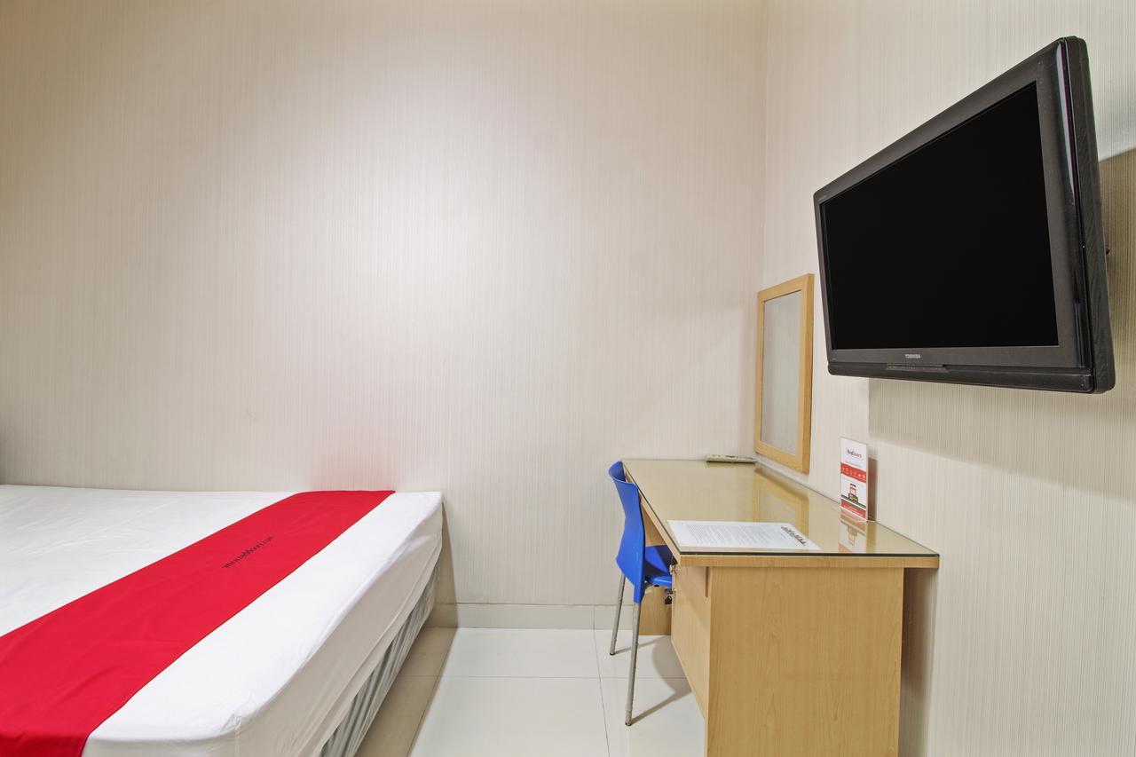 Hotel RedDoorz @ Mangga Besar 2 Jakarta Exterior foto